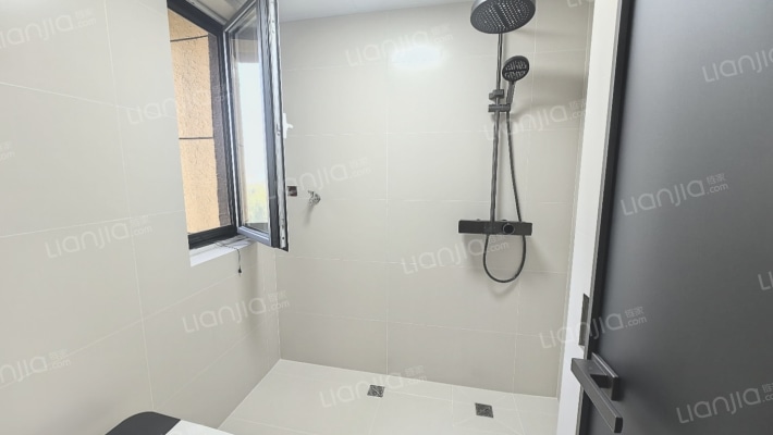 三利中和城二期C区 2室2厅 南 北-卫生间