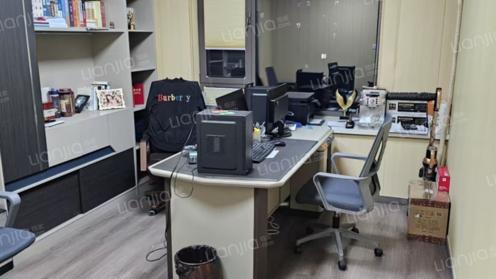 仁恒里梦公园二手房实景图