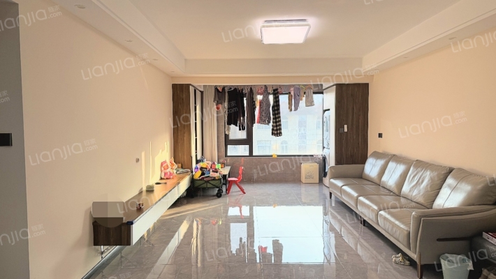 星河湾茗苑二手房实景图