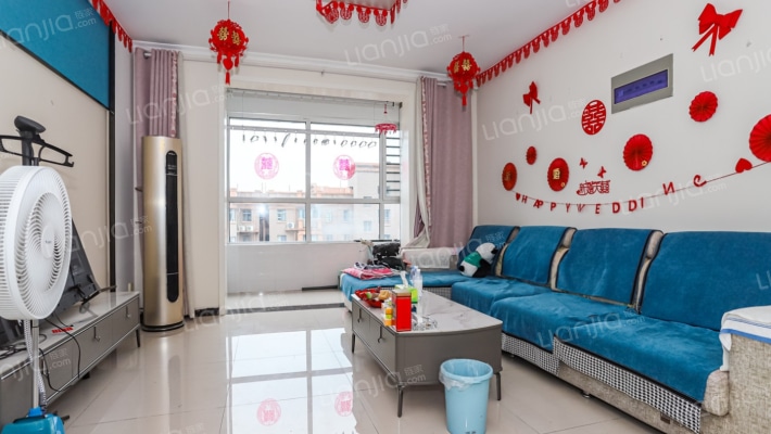 上海城三室两厅两卫  小区环境好   适合居住-客厅