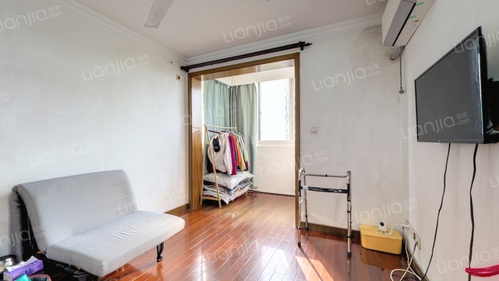 真北新村三街坊二手房实景图