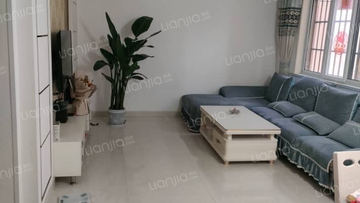 弘瑞冠邸二手房实景图