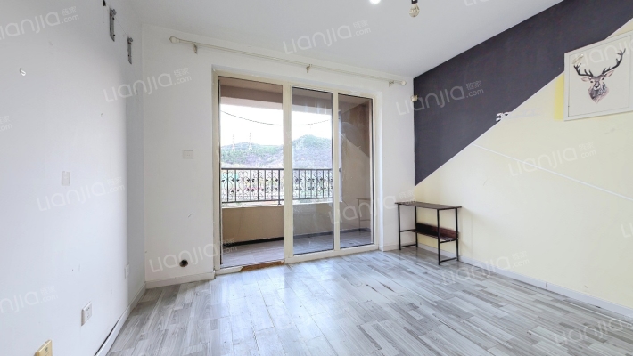 西山艺境高家园东街1号院二手房实景图