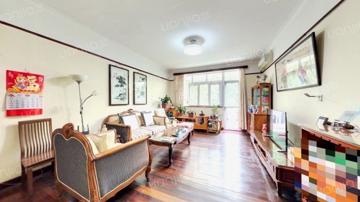 康平路100弄二手房实景图