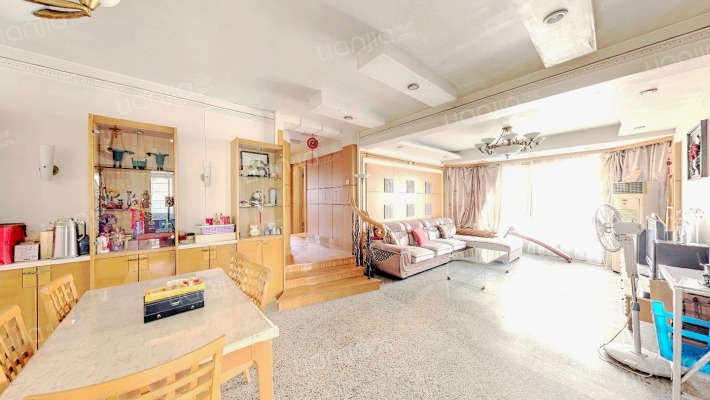 世纪花园二手房实景图