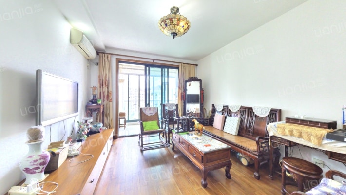 建德国际公寓二手房实景图