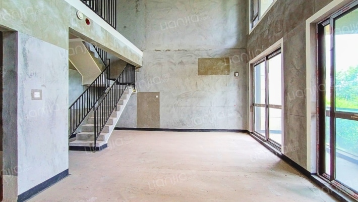 金科御临河月菊泊二手房实景图