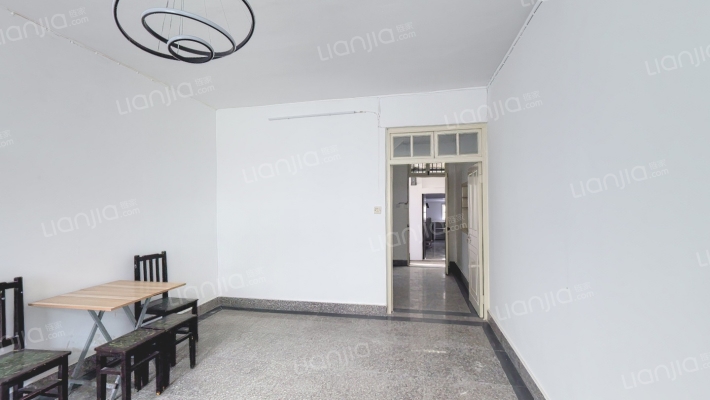 崧厦镇文昌路二手房实景图