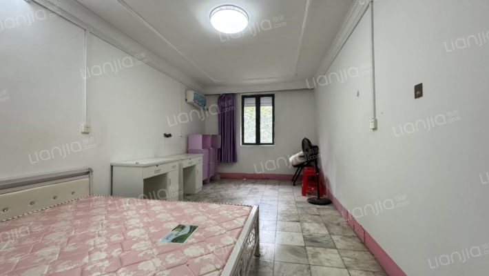 搪瓷针织小区二手房实景图