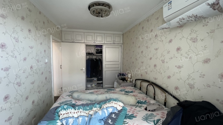 南关户口，近火车站，老城区，三居室，好楼层满五-卧室B