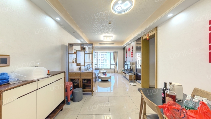 保利天悦公寓二手房实景图