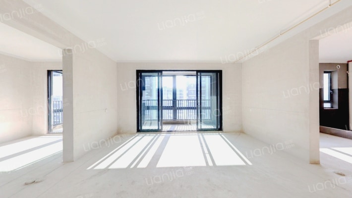 泊誉里二手房实景图