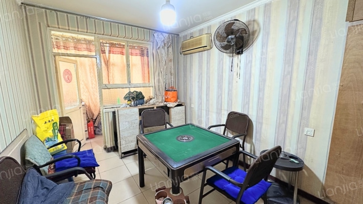 园丁小区二手房实景图