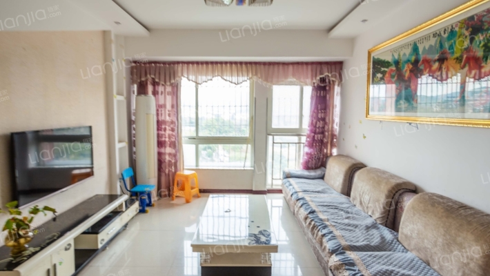 名桂园二手房实景图