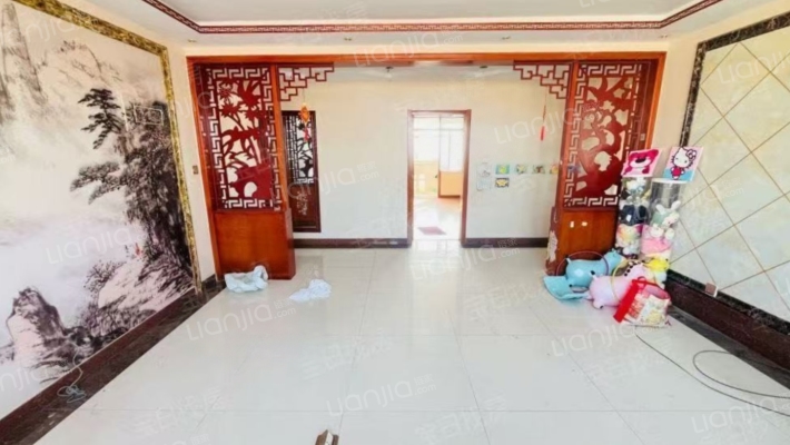 开泰怡景苑二手房实景图