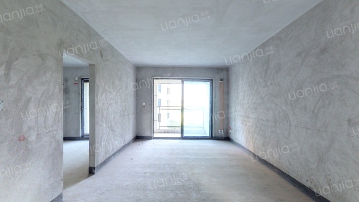 绿地城二期二手房实景图