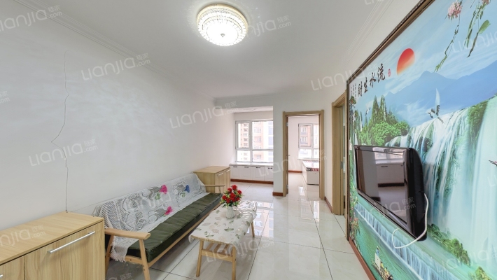 万科翡翠公园一期二手房实景图