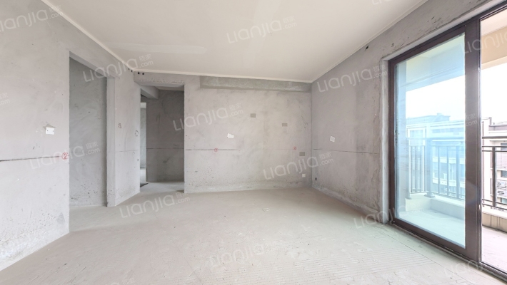 中骏弘阳樾景台二手房实景图