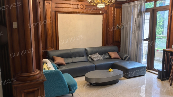 中凯龙湖领墅二手房实景图