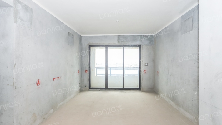 两江溪岸云蔚二手房实景图