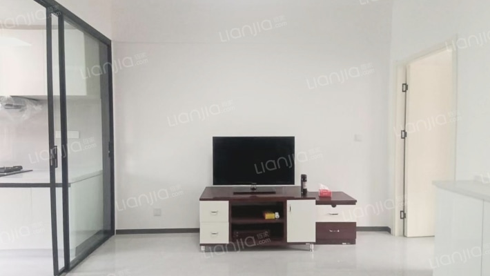 名尚国际购物广场二手房实景图