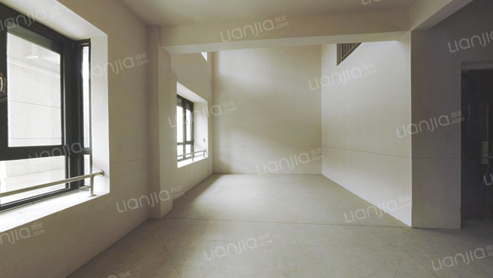 镜湖湾花园二手房实景图