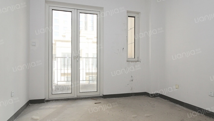 K2狮子城北区 4室2厅 南 北-卧室D