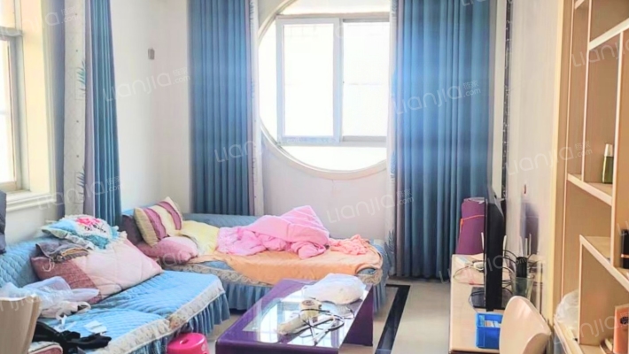 大自然巷二手房实景图