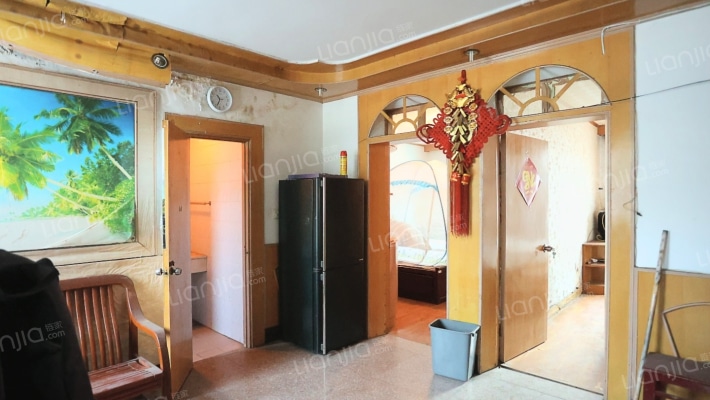 邮政局宿舍楼二手房实景图