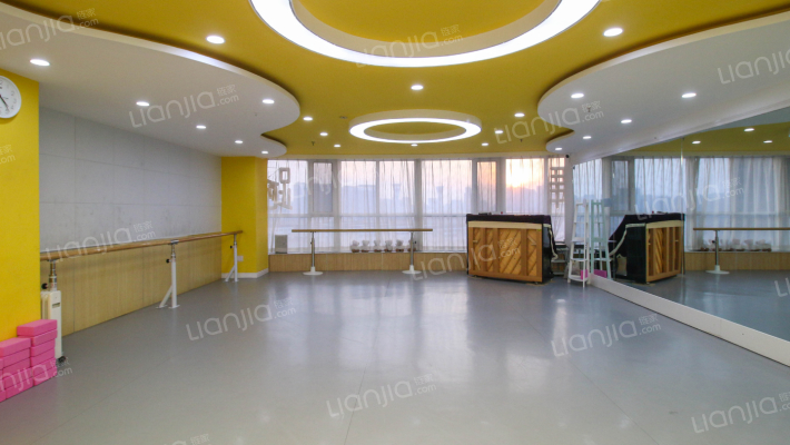 天润大厦二手房实景图