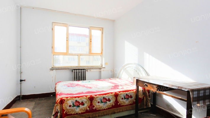 伊梅园小区二手房实景图