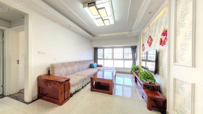 蜀镇领秀湖二手房实景图