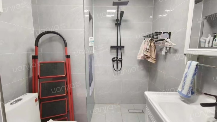 开发区政法街精装1居 70年大产权-卫生间