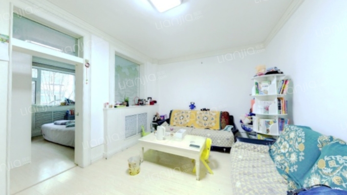 二体校宿舍二手房实景图