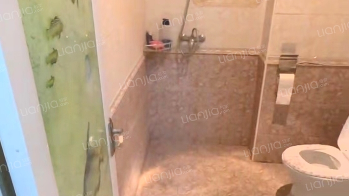 范阳主路 金竹花园 75平南向正规精装一居急售-卫生间