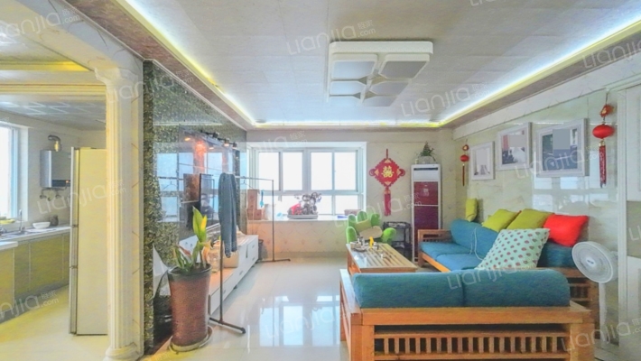 弘瑞冠邸二手房实景图