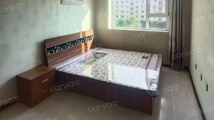 龙新雅居二手房实景图