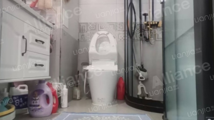 格局好，楼层好，精装修 高夫球场里的高层 环境好-卫生间