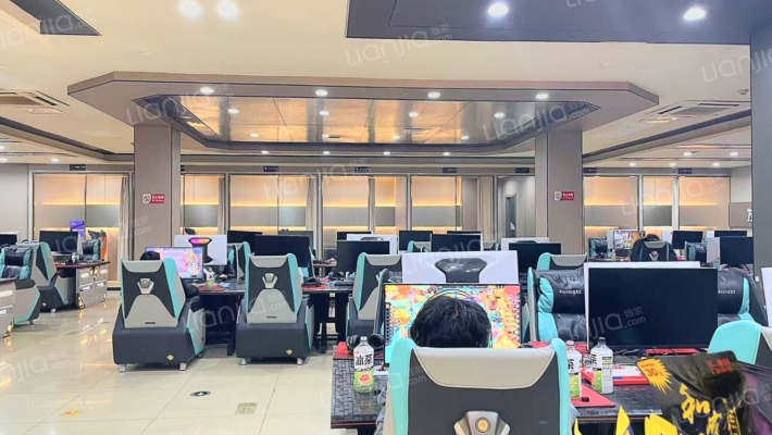 五彩城二手房实景图