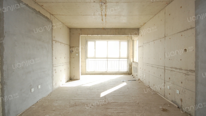 依水金河湾二手房实景图