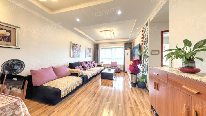 金鑫花园二手房实景图