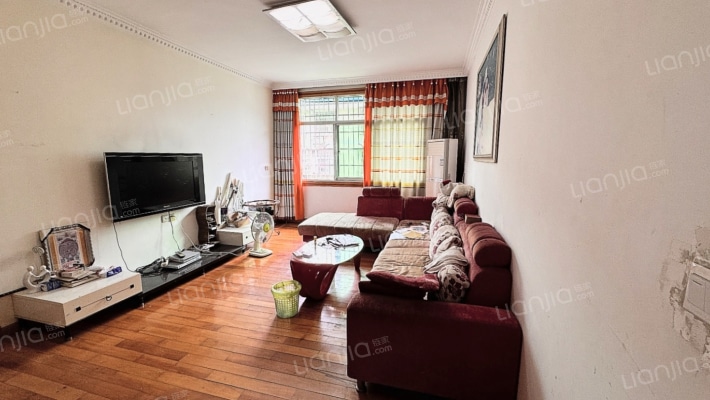 镇溪办事处宿舍二手房实景图