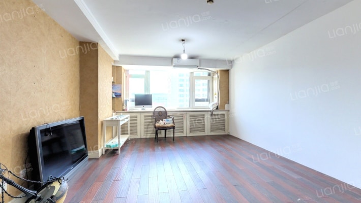 太华公寓二手房实景图