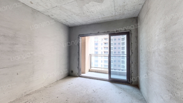 龙光天瀛二手房实景图