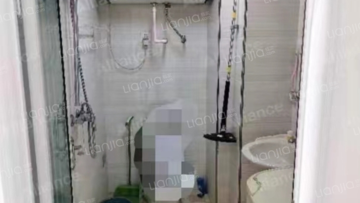 开发区 钻石广场 1居室 业主急售 带装修 满二-卫生间