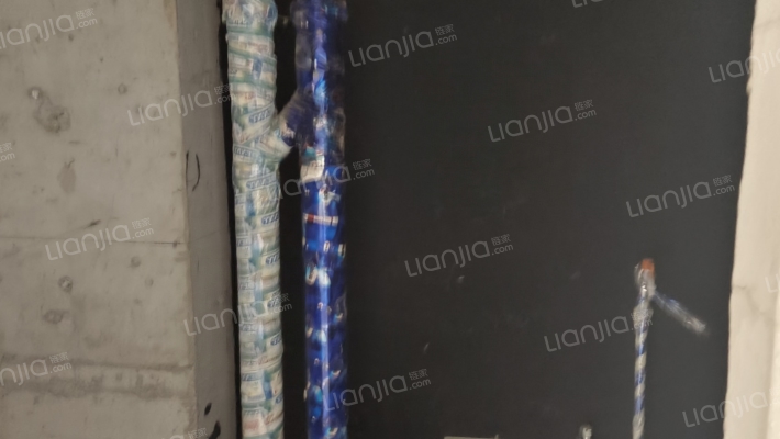 四中，南关，房本满五 ，配套齐全-卫生间