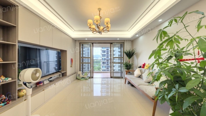 铭泰华府二手房实景图