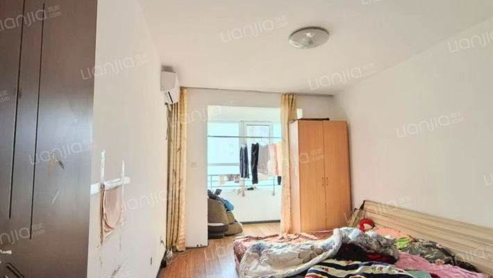 水岸花城大社区·集体供暖·交通便利-卧室A