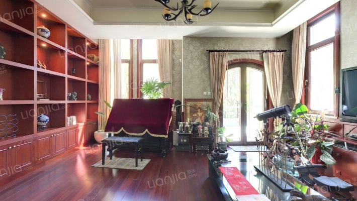 阿凯笛亚庄园二手房实景图