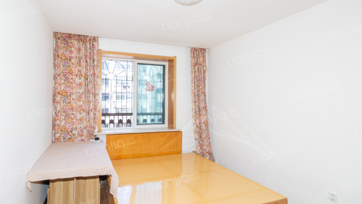 石油小区二手房实景图